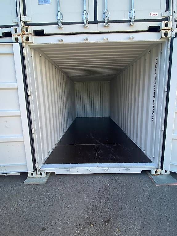Sonstiges für Büro & Gewerbe: 20' Seefrachtcontainer weiss – Gebraucht aus Bern von Containerhandel 1
