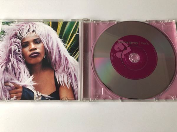 CD: Macy Gray CD - the id – Usato da Oberried Brienz venduto da Chyara 3