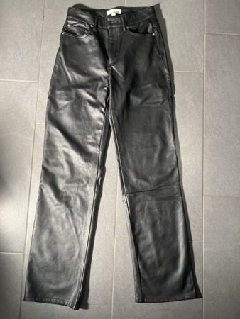 Schwarze Kunstlederhose von H&M, Grösse 36
