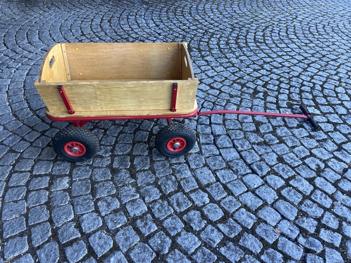 Chariots de transport: Bollerwagen – D'occasion à Dürnten par vh95