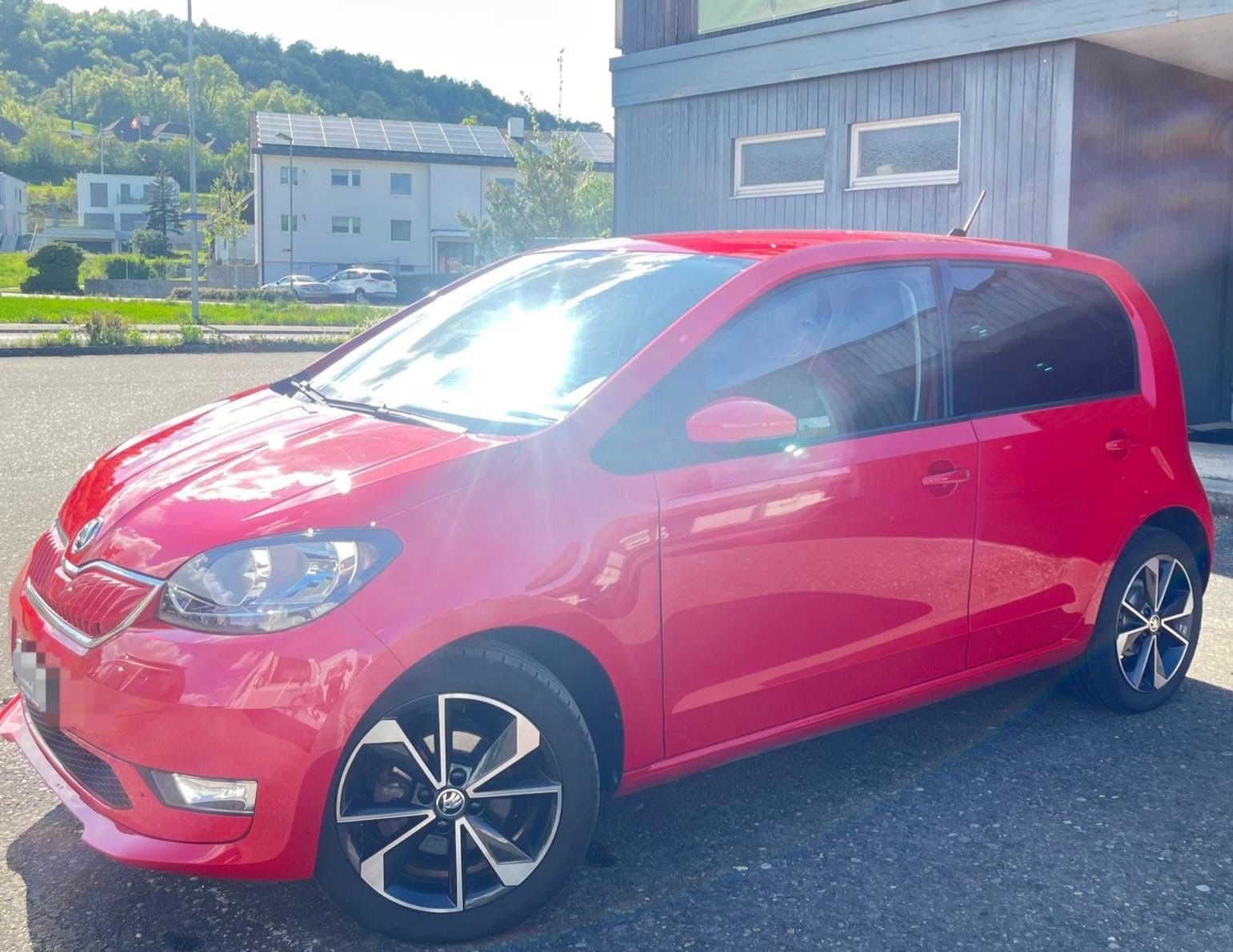 Skoda Automobili: Top Elektro-SKODA Citigo e - Service-MFK-04.26-8xPneu – Usato da Zürich venduto da olioli4 6