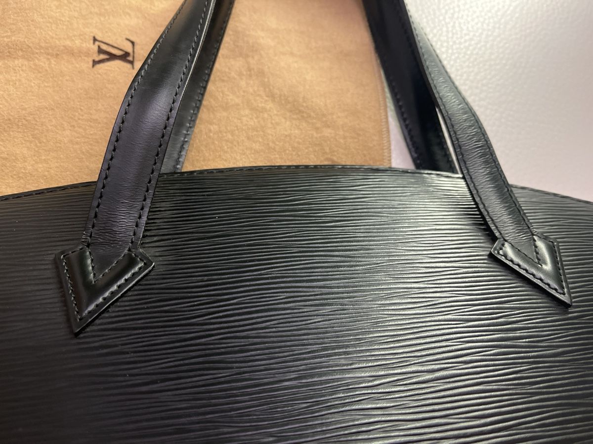 Louis Vuitton Borse da donna: Louis Vuitton St-Jacques PM Épi 🖤 – Usato da Sugiez venduto da Vuitton_for_life 4
