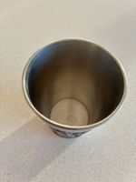 Zinn-Becher Grenningloh, 95%, Motiv geprägt, guter Zustand