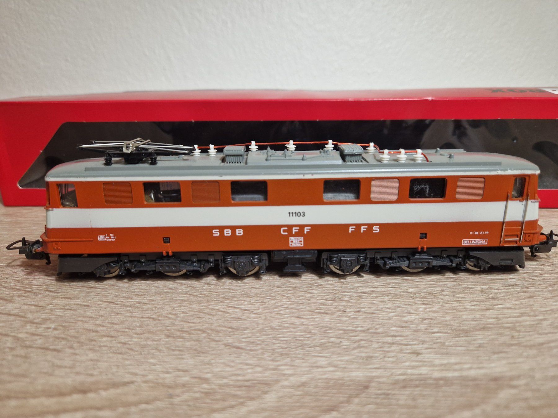 Lima Modellini di ferrovie: Lima E-Lok 11103 SBB H0 (4) – Usato da St-Aubin-Sauges venduto da tantome