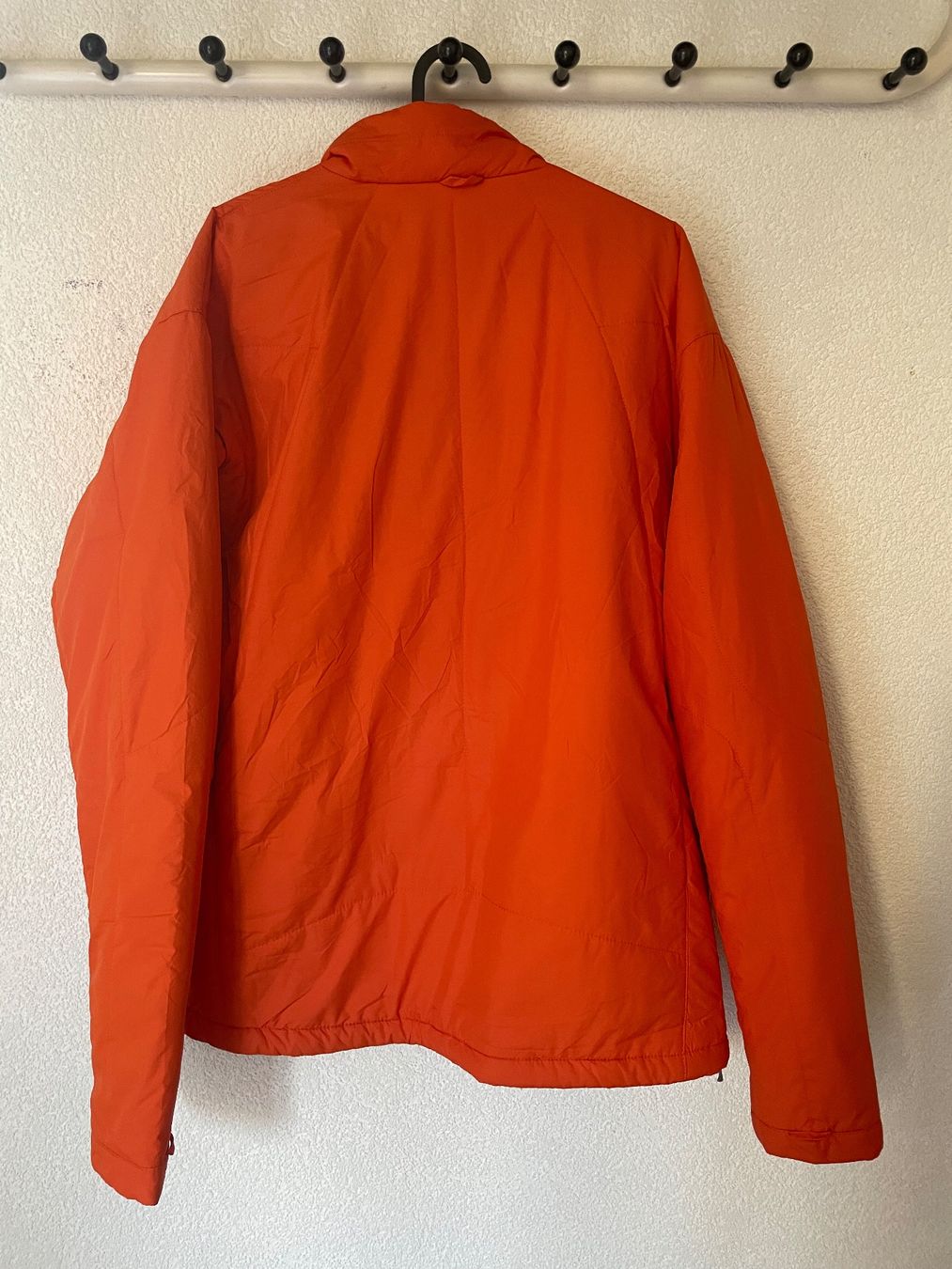 Helly Hansen Giacche: Veste duvet Helly Hansen orange – Usato da Lausanne venduto da amaury.h 1