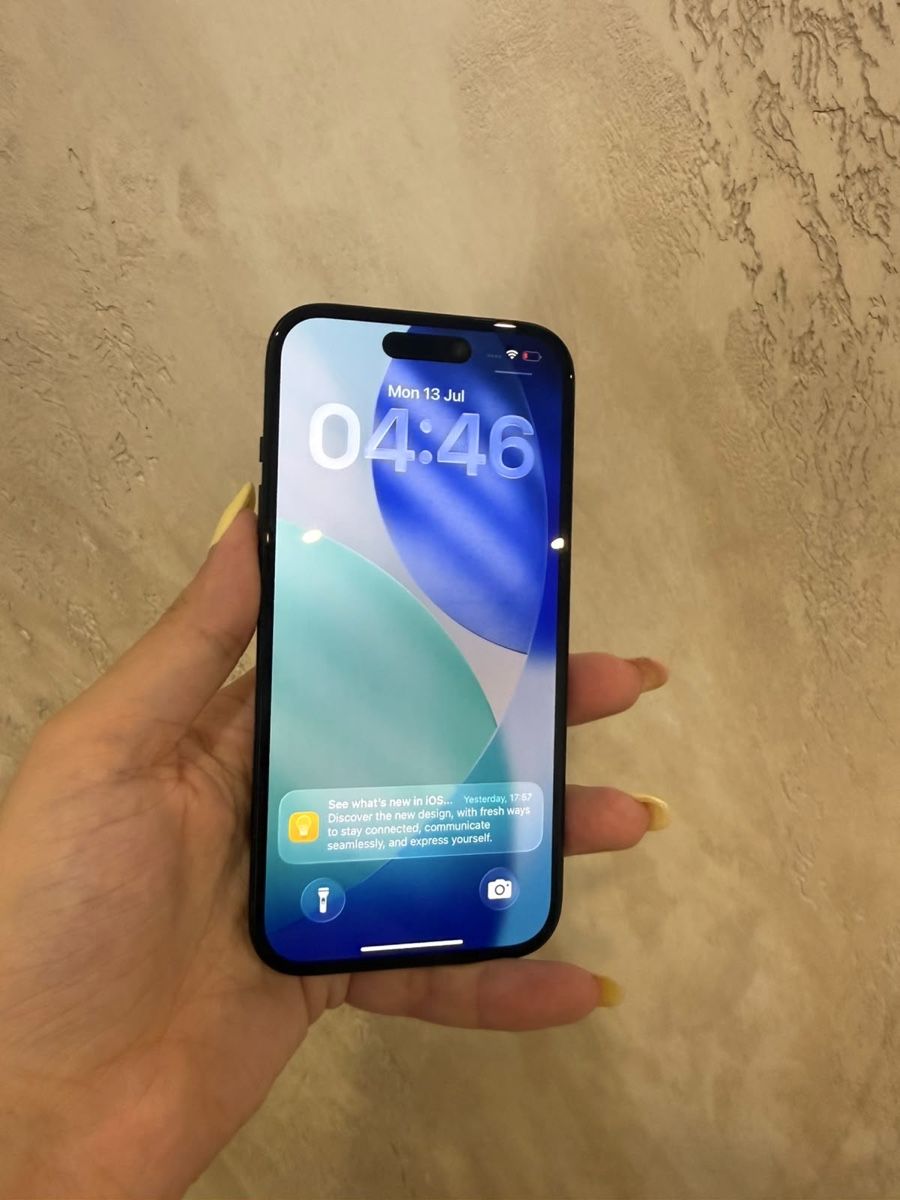 Apple Portables: Iphone 15 face id off 256 gb  – Neuf (Voir description) à Chippis par mig_8ns6 2