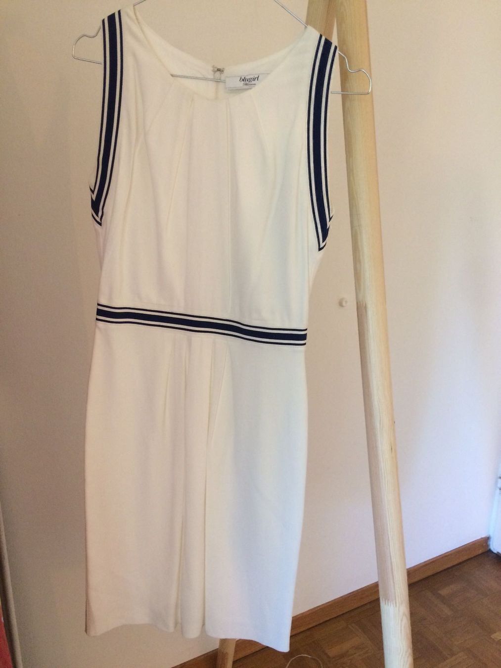 Robes: DESIGNER KLEID GR. XS/ 34 – Neuf (Voir description) à Zürich par springsummer