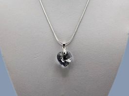 Damenhalskette mit Swarovski Kristall Herz Anhänger Ice Blau