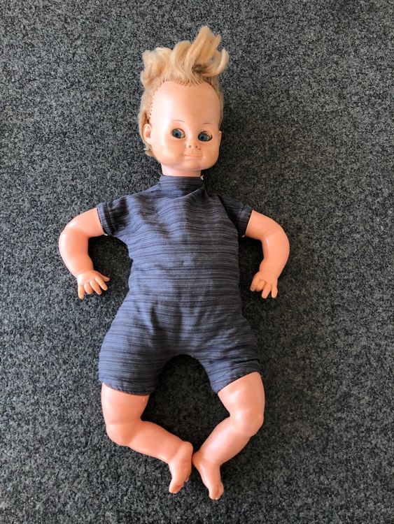 Poupées: 2 Puppen ca. 45cm – Défectueux à Nottwil par 9rooney 1