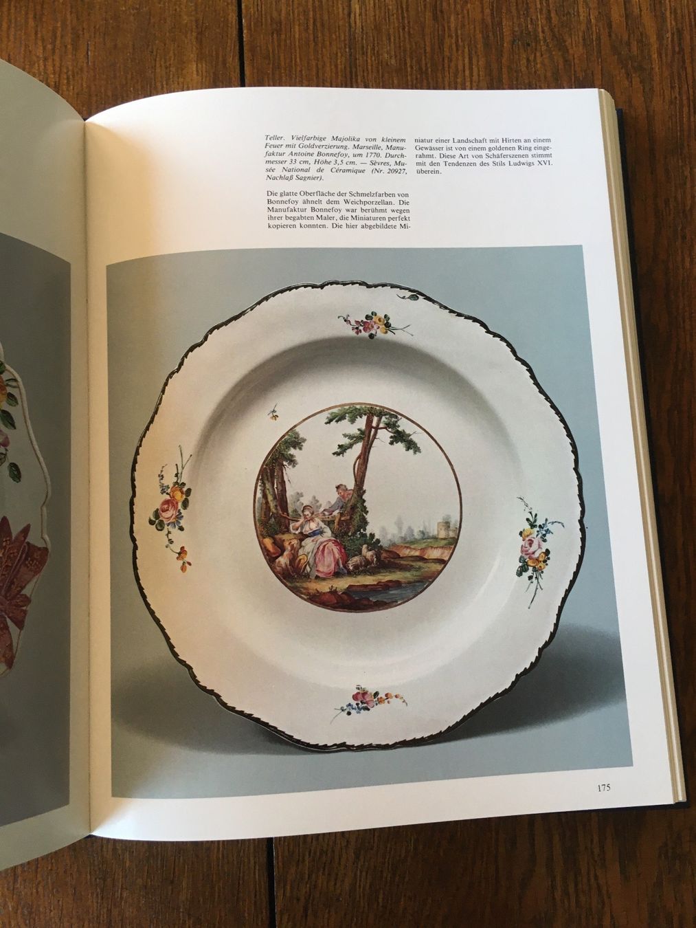 Libri: Buch: Die Europäische Keramik – Usato da Basel venduto da Peter_schlemihl 5