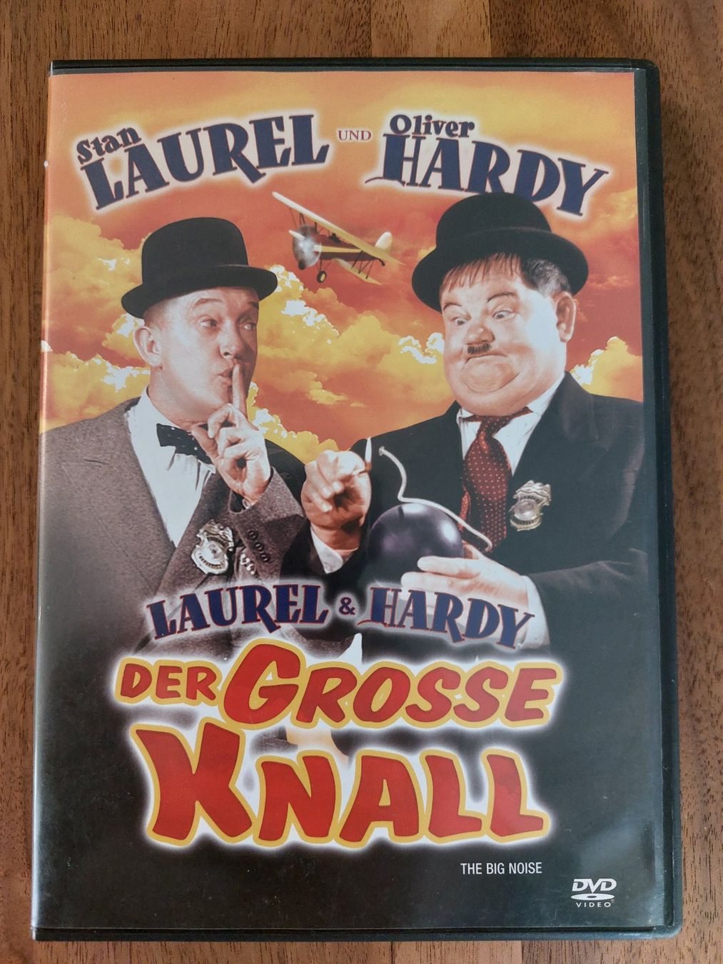 Tous les DVDs: DVD - Laurel & Hardy - Der grosse Knall – D'occasion à Rheinfelden par FilmAuktion