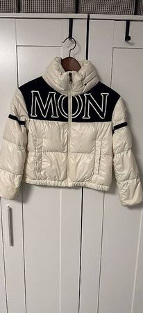 Moncler Daunenjacke 10J 