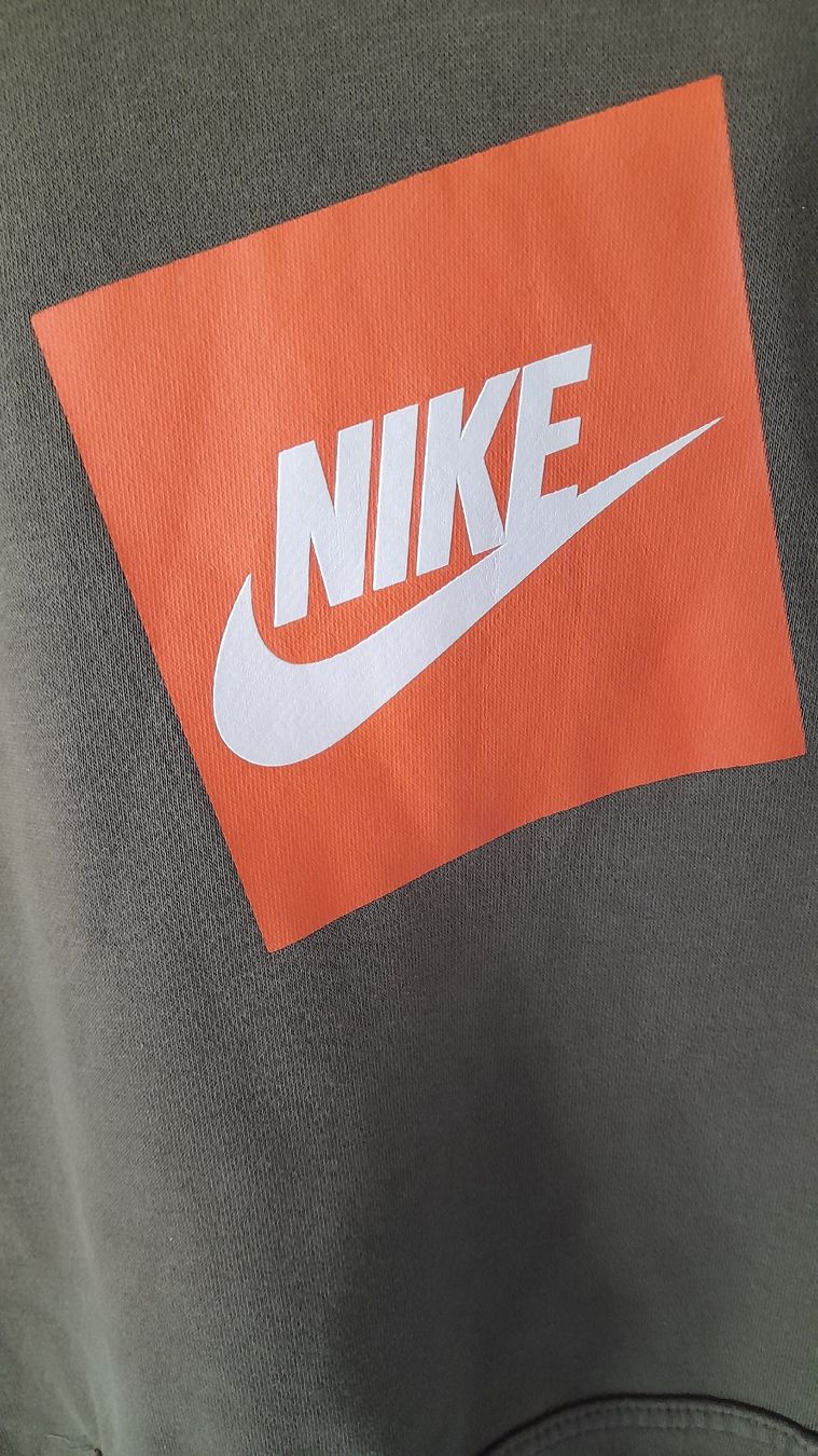 Nike Pullover & Sweatshirts: Pullover von Nike, Gr. S – Gebraucht aus Nesslau von Churfirsten08 2