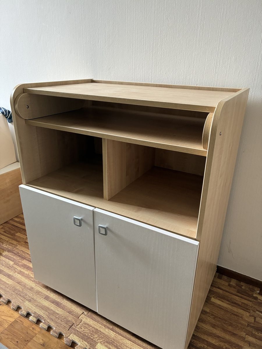 Tables à langer & accessoires: Wickelkommode mit Kissen – D'occasion à Aarau par Musicandotherthings 1