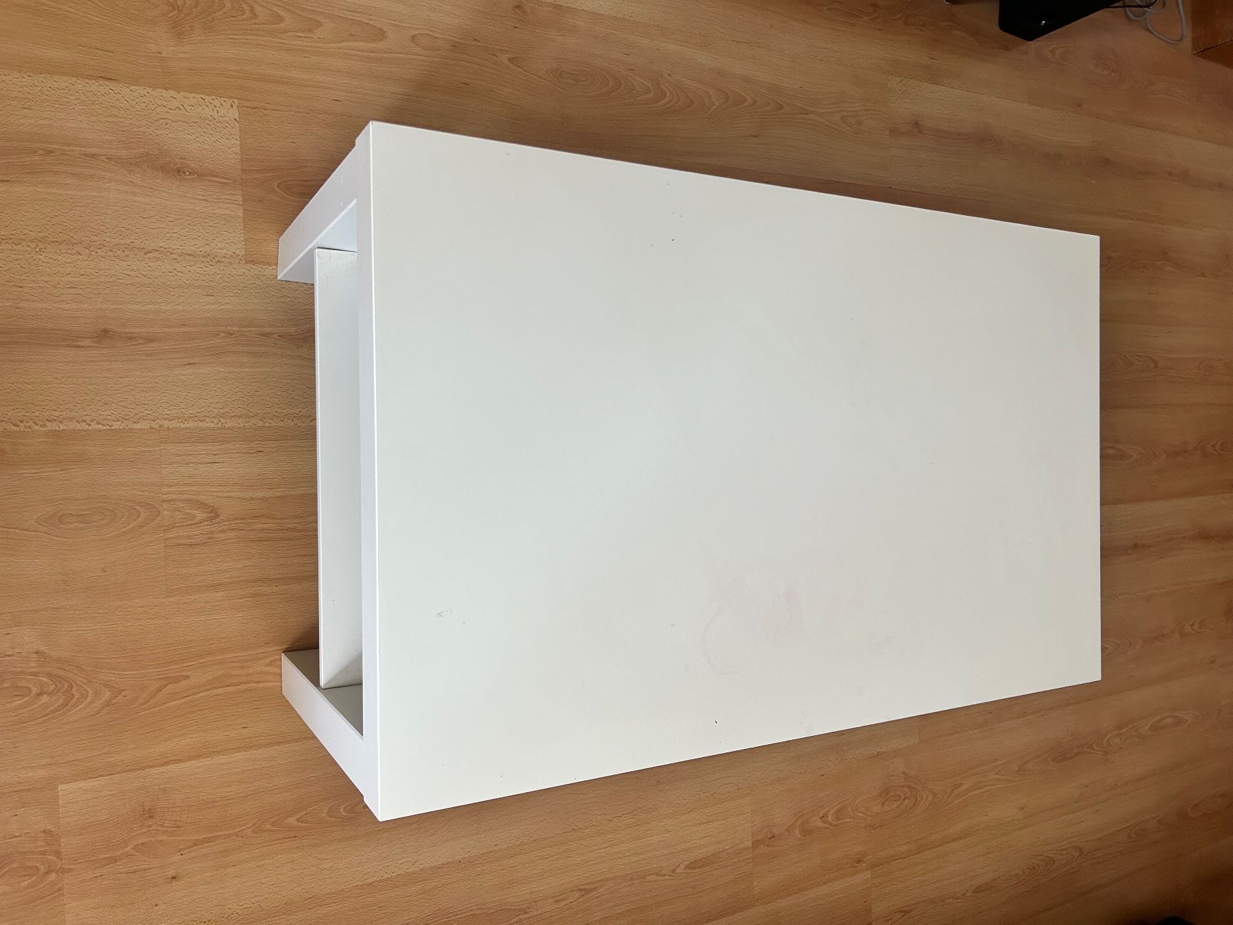 Ikea Tische: Weisser Couchtisch mit Ablage gut erhalten – Gebraucht aus Zofingen von sel_8csd 1