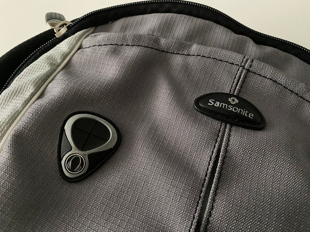 Samsonite Zaini: Samsonite Rucksack schwarz-grau – Usato da Basel venduto da Verkauf_Aral 4