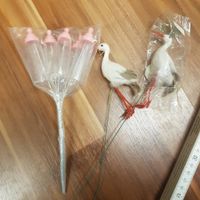 Stecker Storch und Babyflaschen b25