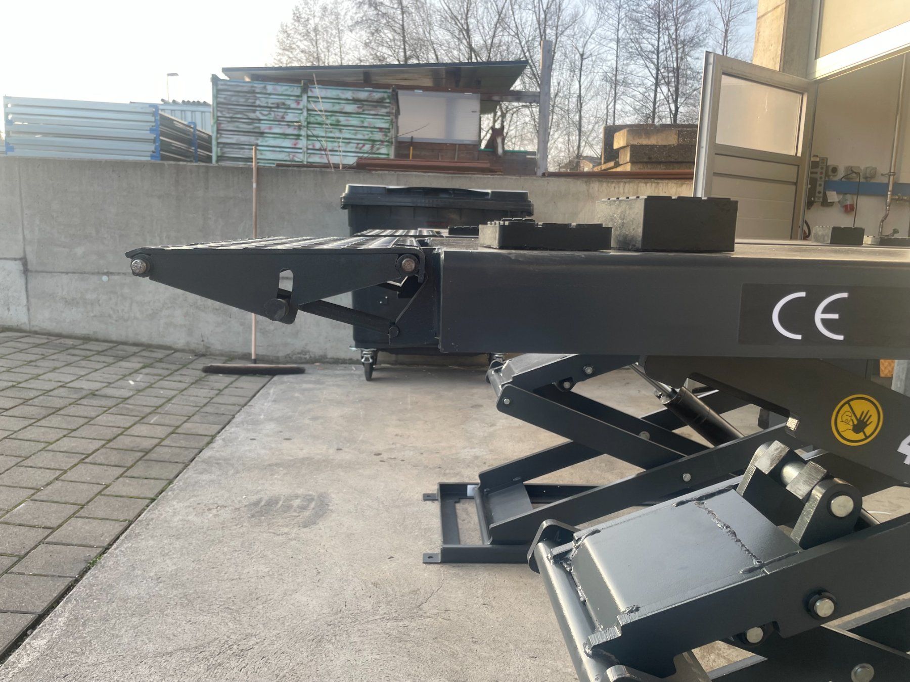 Piattaforme elevatrici & Crick: Autolift Scherenlift, Doppelscherenlift, Scherenbühne – Nuovo e nell'imballaggio originale da Oberrüti venduto da RST-AG.CH 7