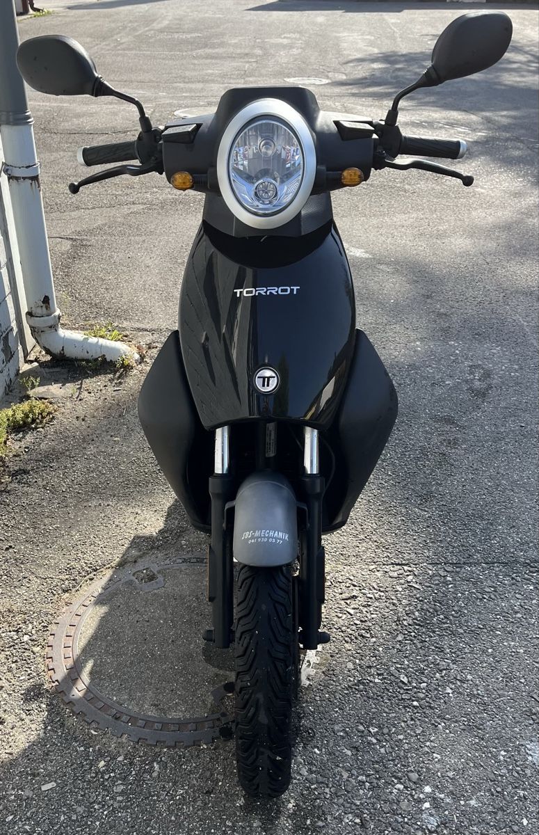 Scooters: Elektro Roller Torrot – Gebraucht aus Biel/Bienne von Ebabil 2