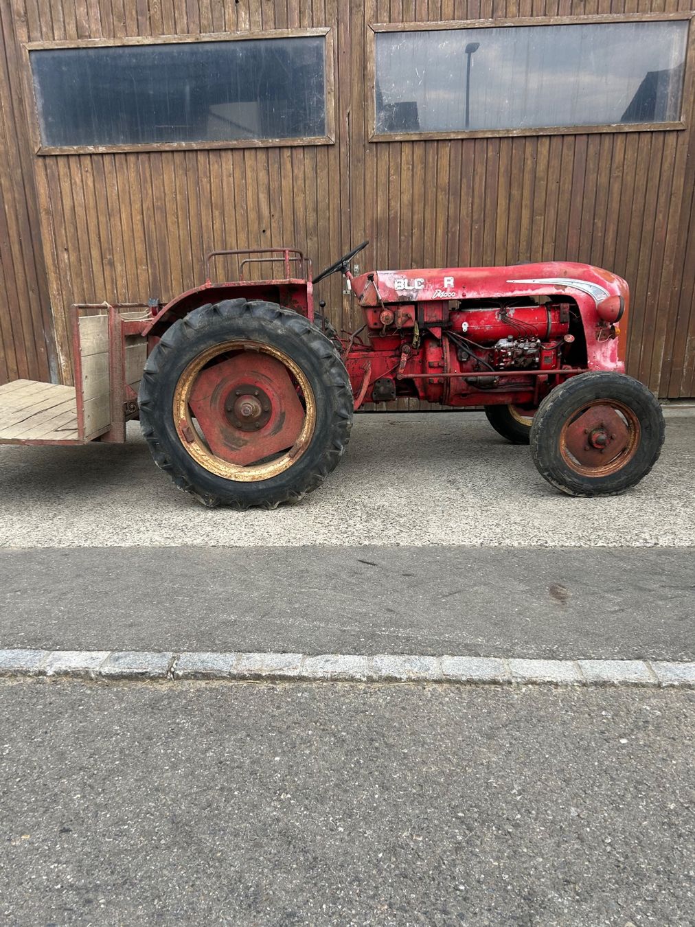 Bucher Trattori: Bucher 4000 – Usato da Waltenschwil venduto da jan_dv5g 3