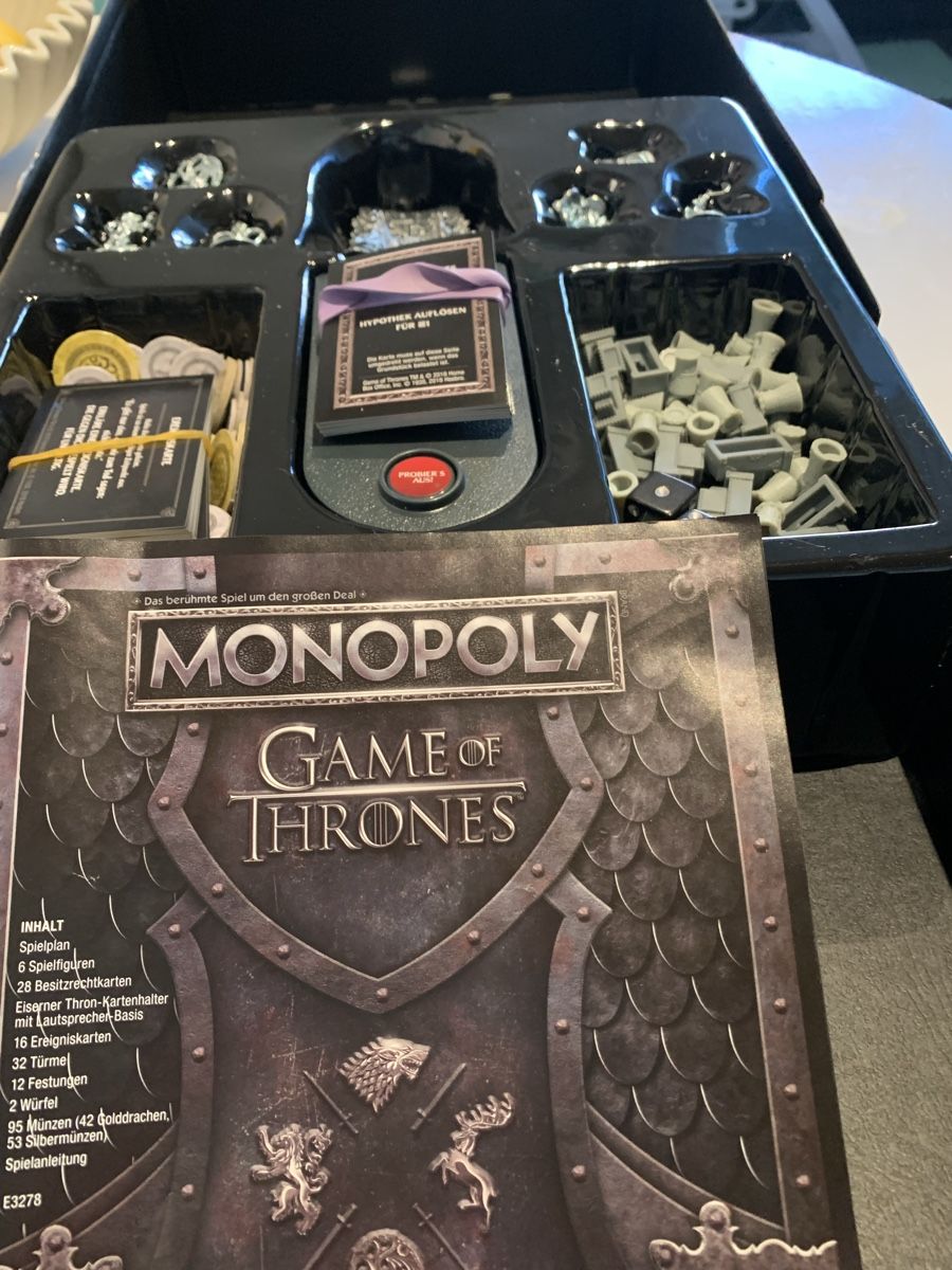 Hasbro Spiele: Spiel; Monopoly Game of Thrones – Gebraucht aus Remigen von Jasmine210 1