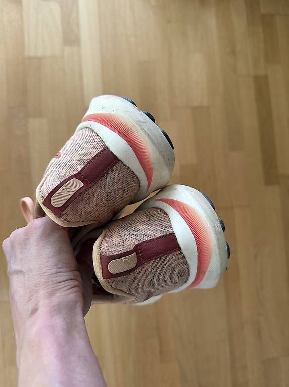 Herrenschuhe: Asics GT-2000 13,Grösse 42 – Gebraucht aus Bern von gregnenn 1