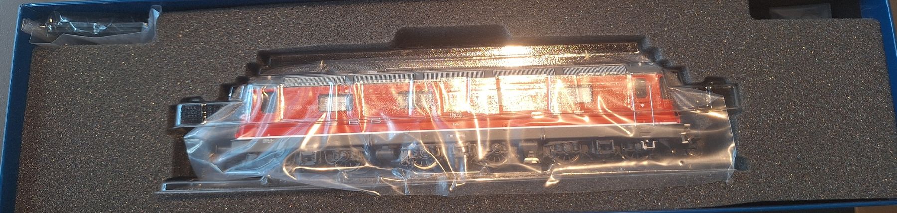 Roco Modellini di ferrovie: roco 7500105 sbb re 6/6 11673 cham – Nuovo e nell'imballaggio originale da Echallens venduto da canste 2