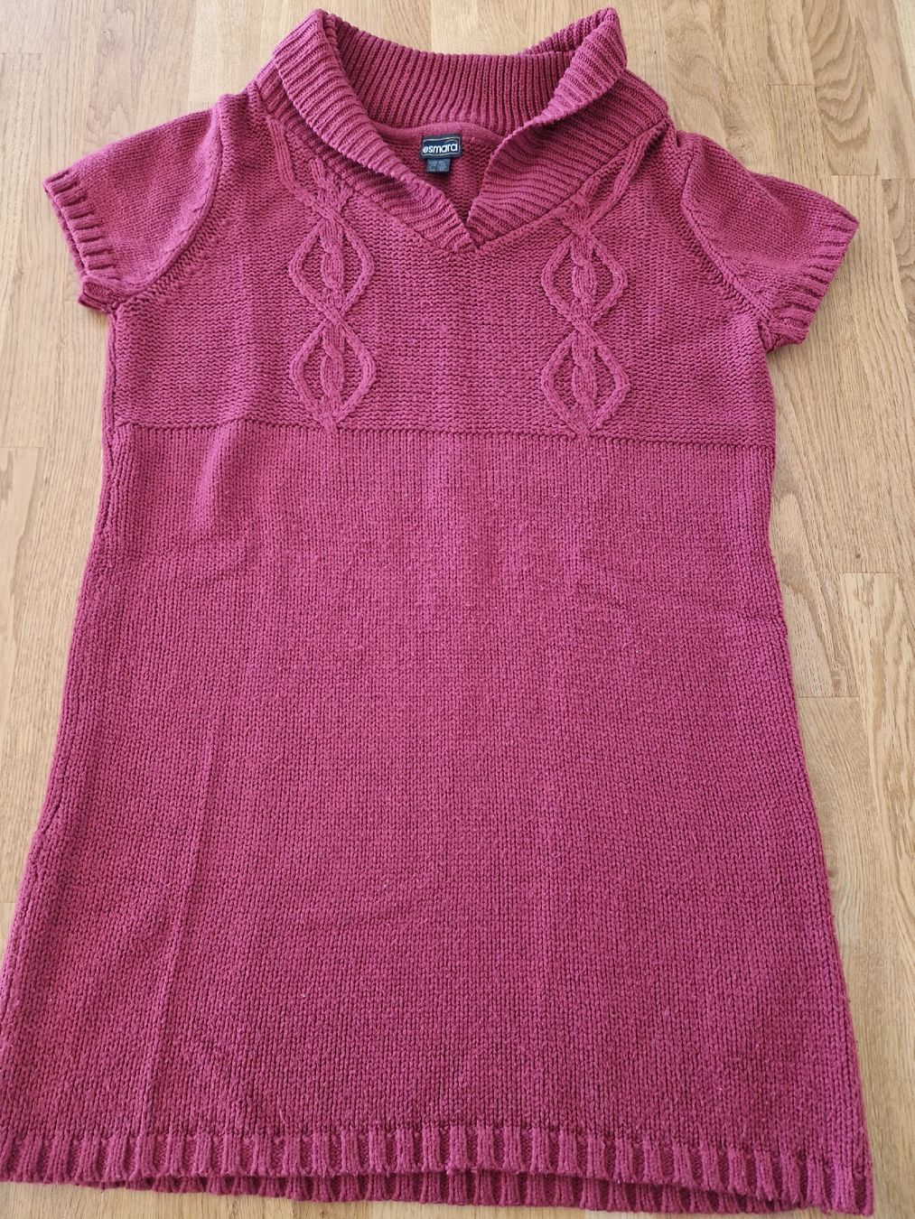 Maglioni & Felpe: Strickpullover Esmara kurzarm weinrot Grösse 44/46  – Usato da Kulmerau venduto da Doene7