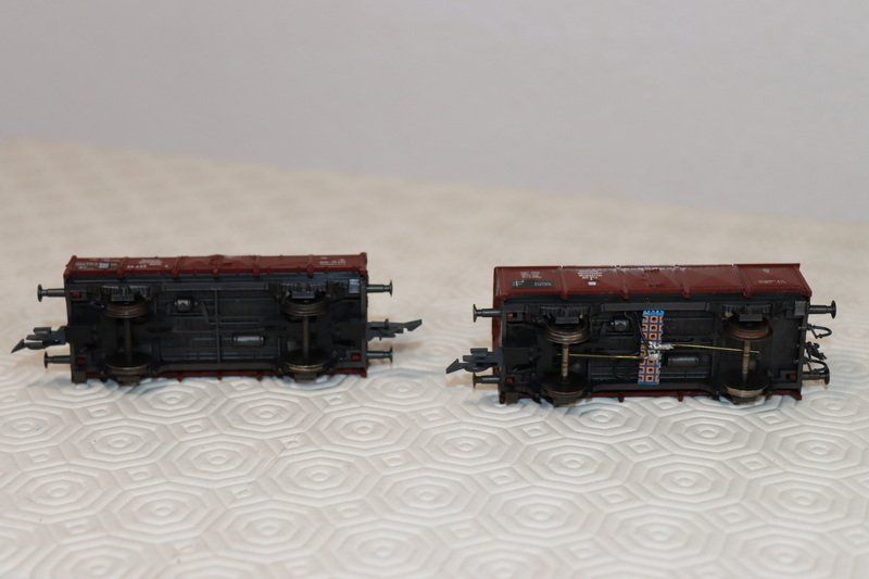Roco Modellini di ferrovie: 2 Roco Güterwagen ( 697 ) – Usato da Kerzers venduto da Winu64 7