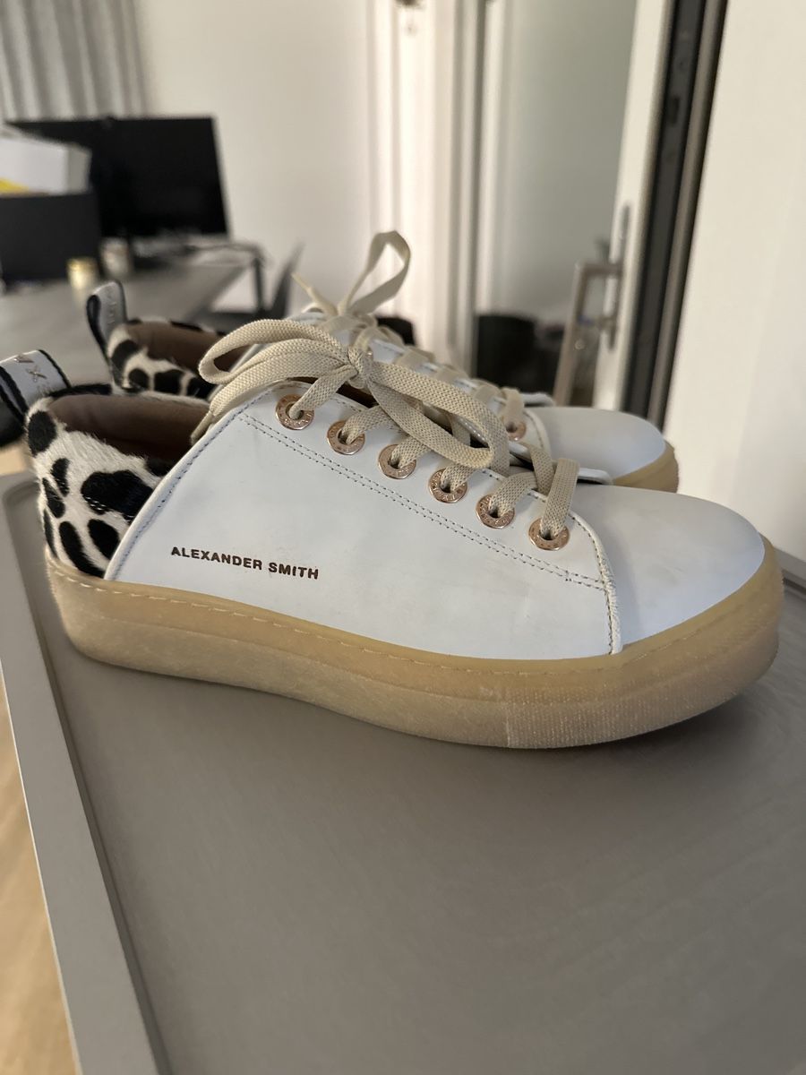 Damenschuhe: Alexander Smith Sneaker weiss Leder Grösse 38 – Gebraucht aus Baar von dag_q85r 1