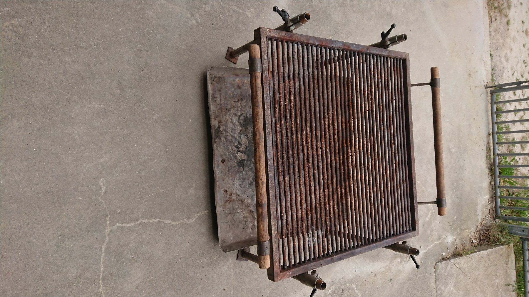 Grills: Grill – Gebraucht aus Gasel von Golf_48