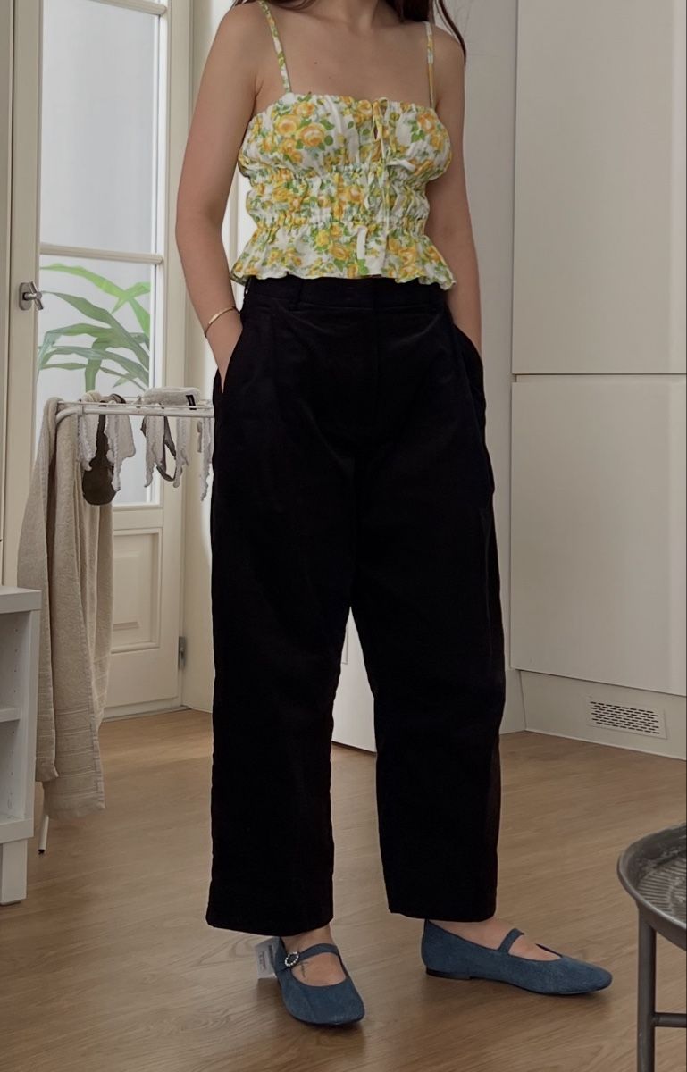 Cos Pantaloni: Cord-Hose, COS, 100% Baumwolle – Usato da Luzern venduto da Soeuv