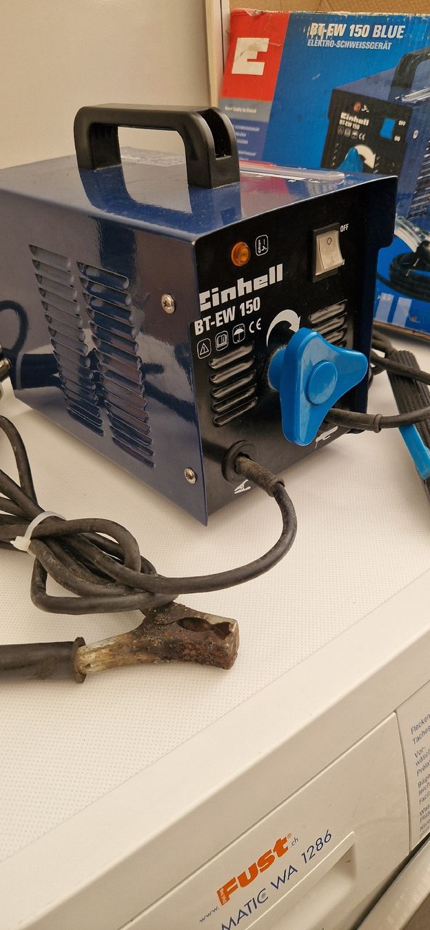 Einhell Saldatori: Einhell BT-EW 150 Elektrodenschweissgerät – Usato da Romanshorn venduto da fag_gnd6 2