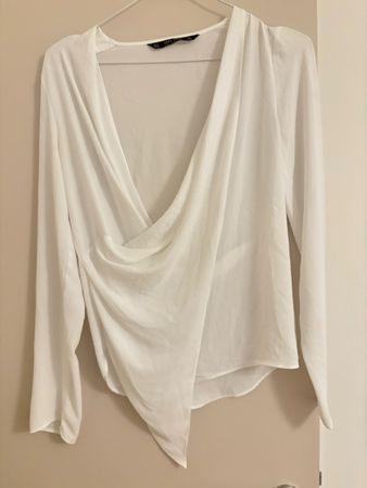 Damen Bluse Zara Basic Weiss Grösse S guter Zustand