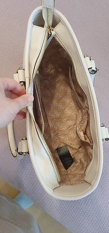 Taschen für Damen: Handtasche Marke Guess Original – Gebraucht aus Langenthal von hab_zw5p 4