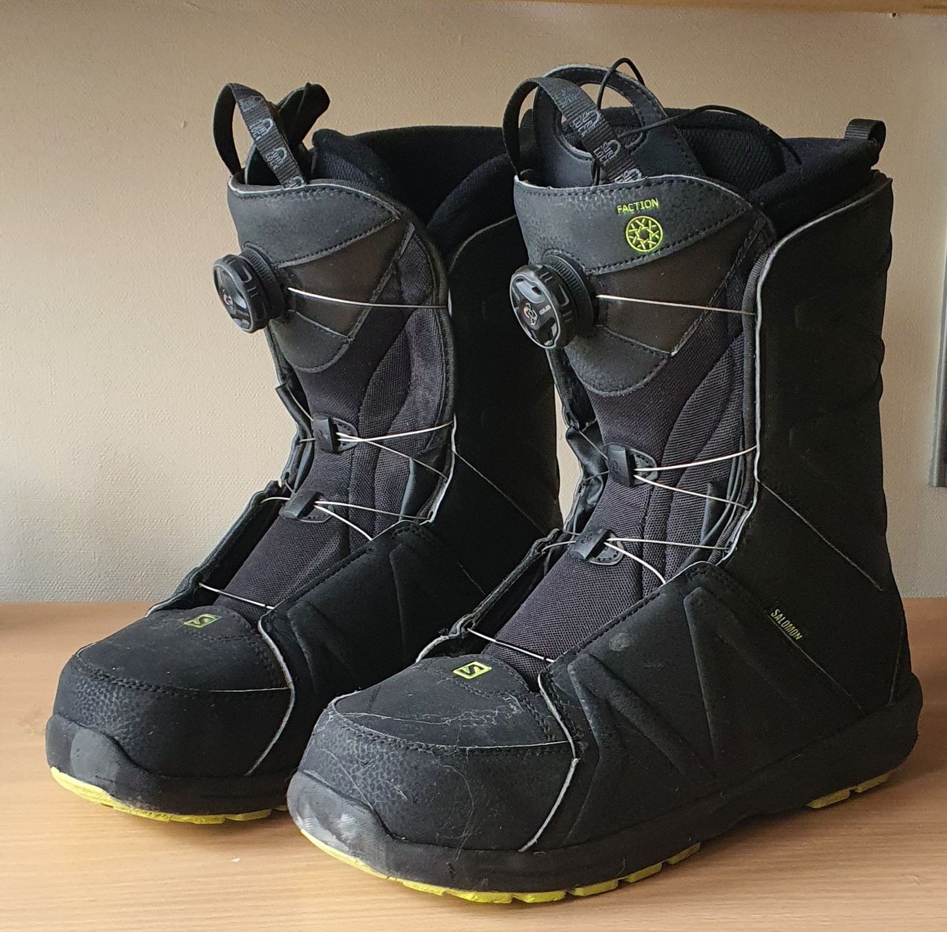 Scarpe da uomo: Snowboardschuhe Salomon – Usato da Bad Ragaz venduto da Nikoka_C 2