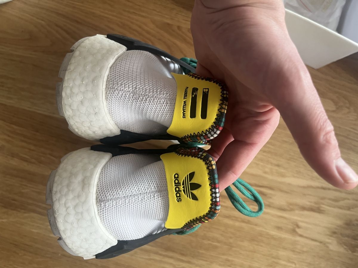 Adidas Herrenschuhe: Adidas NMD Hu Pharrell Williams EU 42 – Gebraucht aus Liebefeld von donetasy 3