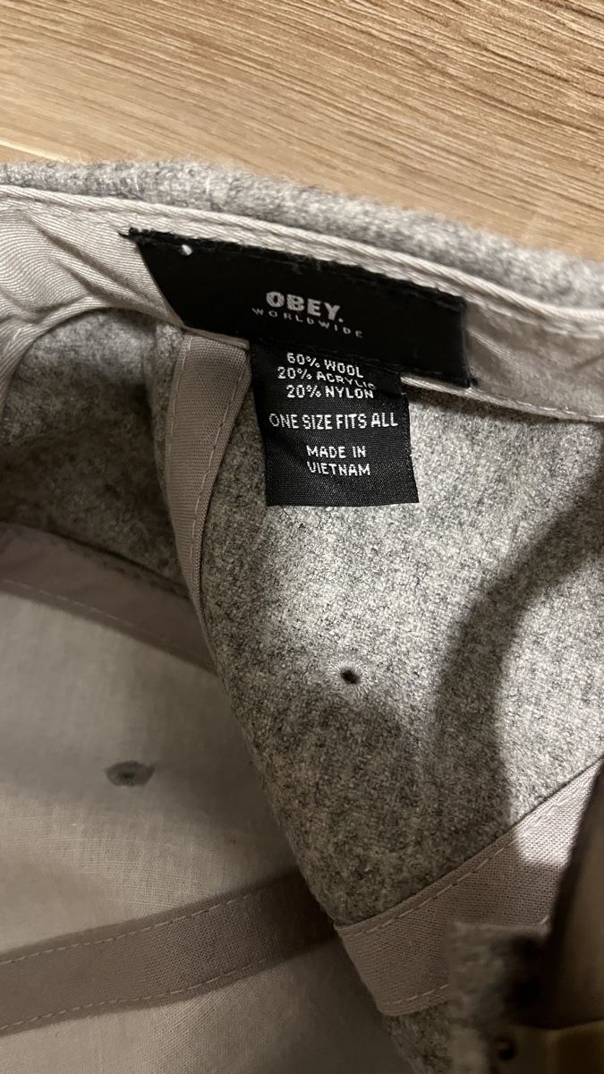 Obey Copricapi, berretti & cappellini: Cap: Obey grau Wolle, neuwertig, One Size – Nuovo (secondo la descrizione) da st.gallen venduto da soulgloprince 1