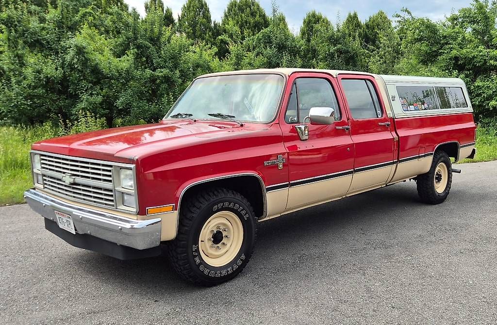 Automobili: 1984 Chevrolet C30 Scottsdale Crewcab – Usato da Widnau venduto da Chriga64