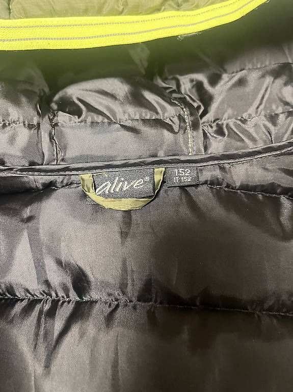 Giacche & Cappotti: Veste taille 152 – Usato da Cugy FR venduto da mcm_c89l 2