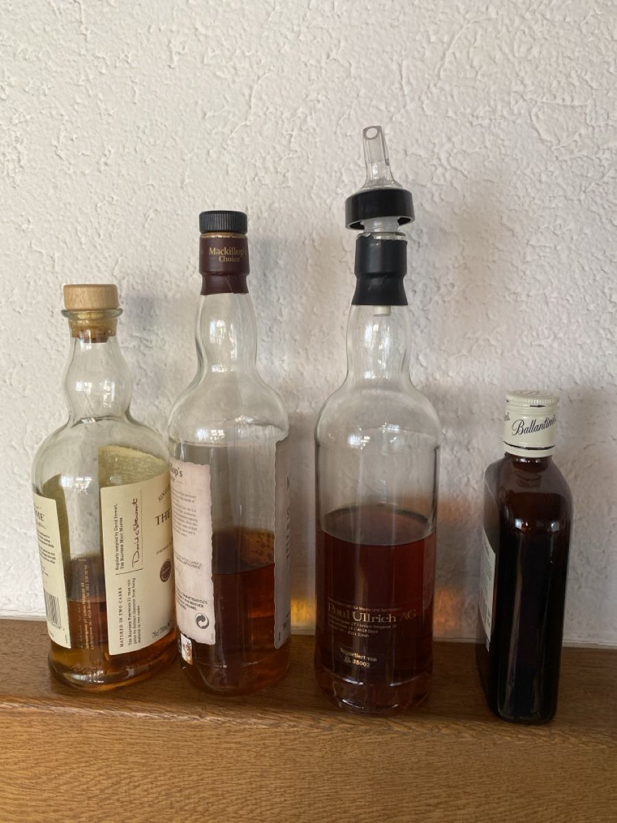 Ballantines Bevande alcoliche: Single Malt Whisky 4 angebrauchte Flaschen – Usato da Pfäffikon SZ venduto da Anita8808 2