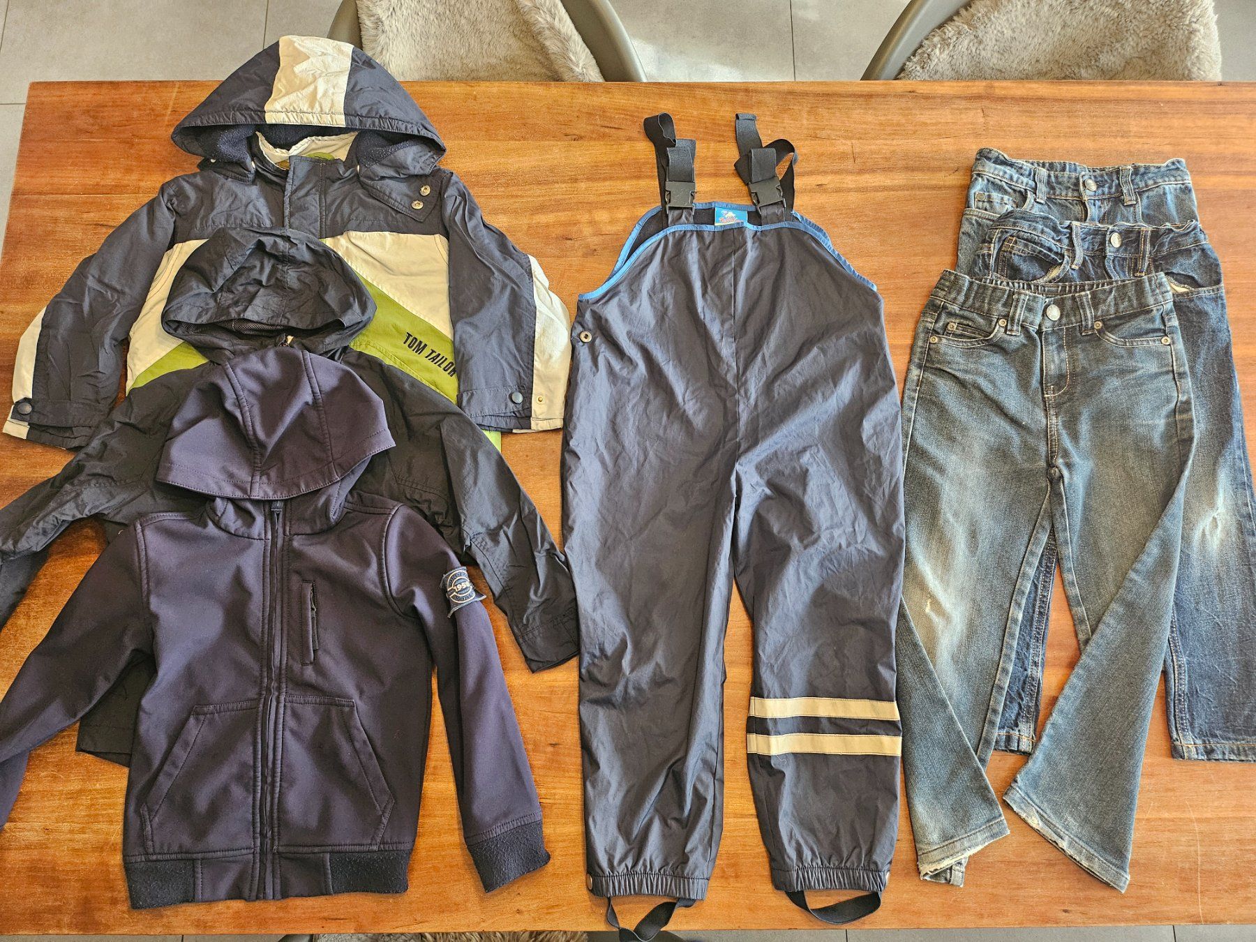 Kleiderpakete & -sets: Kleidung Winter 110 – Gebraucht aus Baar von Naedels-Kreationen 1