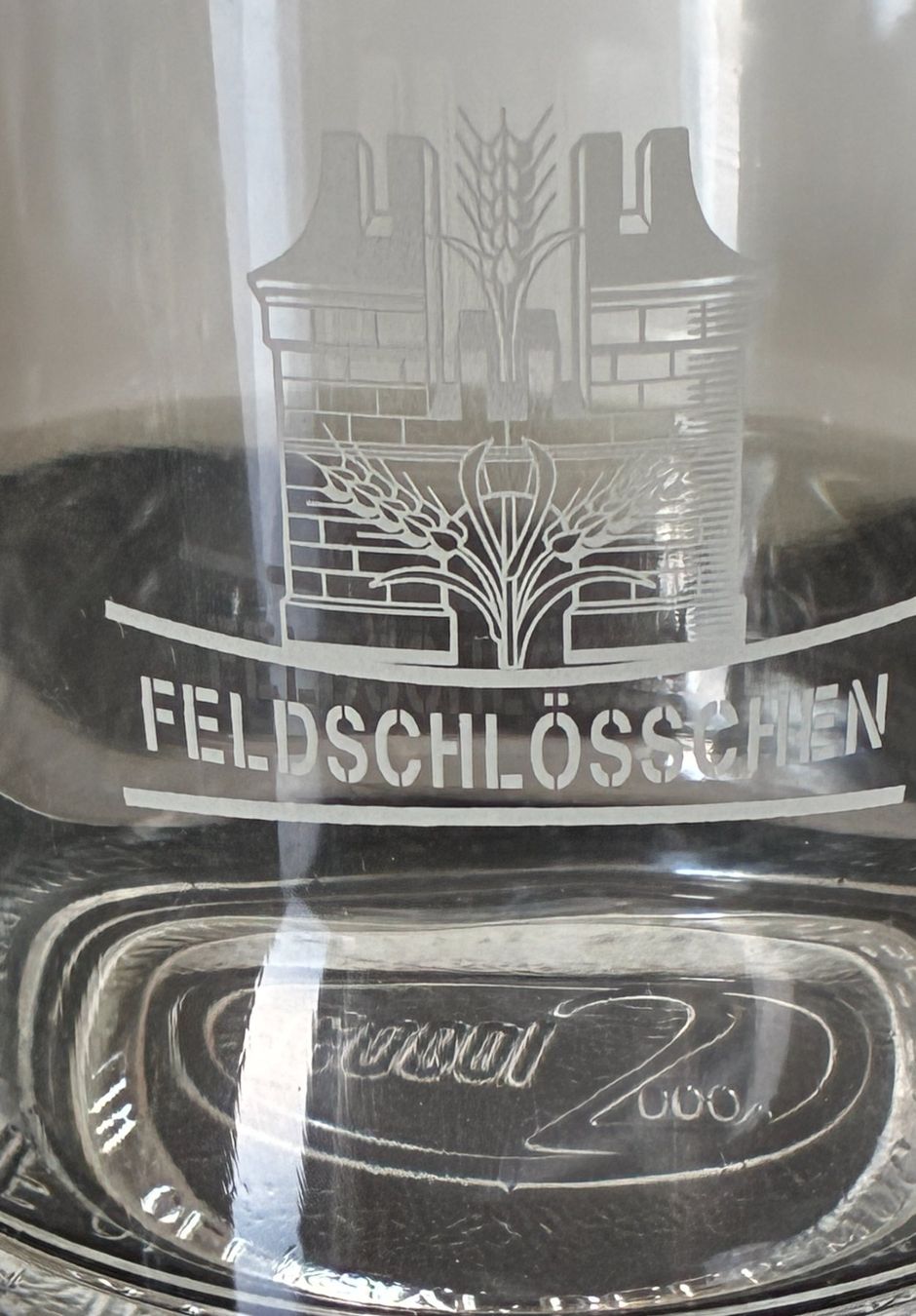 Feldschlösschen Bicchieri: 4 Millenium 2000 Biergläser Feldschlösschen – Usato da Kloten venduto da Nephty 3