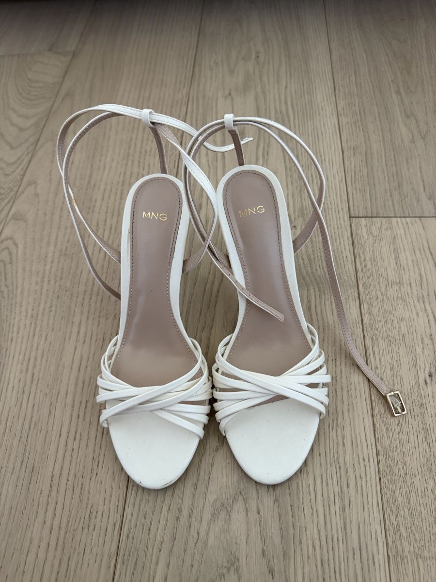Mango Damenschuhe: Mango heels – Neu (gemäss Beschreibung) aus Wilen b. Wollerau von kat_hw7k 1