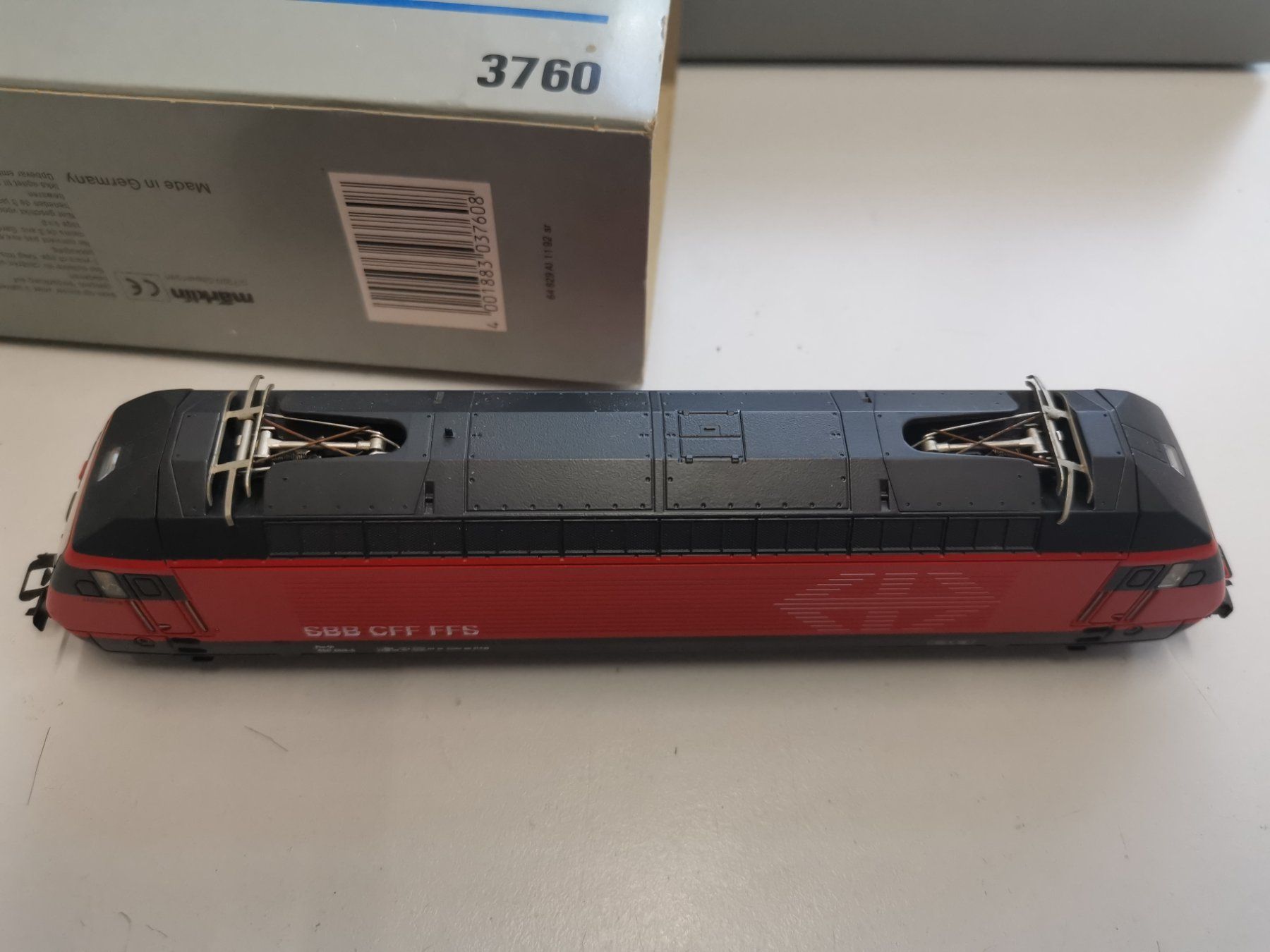 Märklin Modellini di ferrovie: Märklin - SBB Re 460 004 "Üetliberg" – Usato da St. Margrethen SG venduto da tribeli98 6