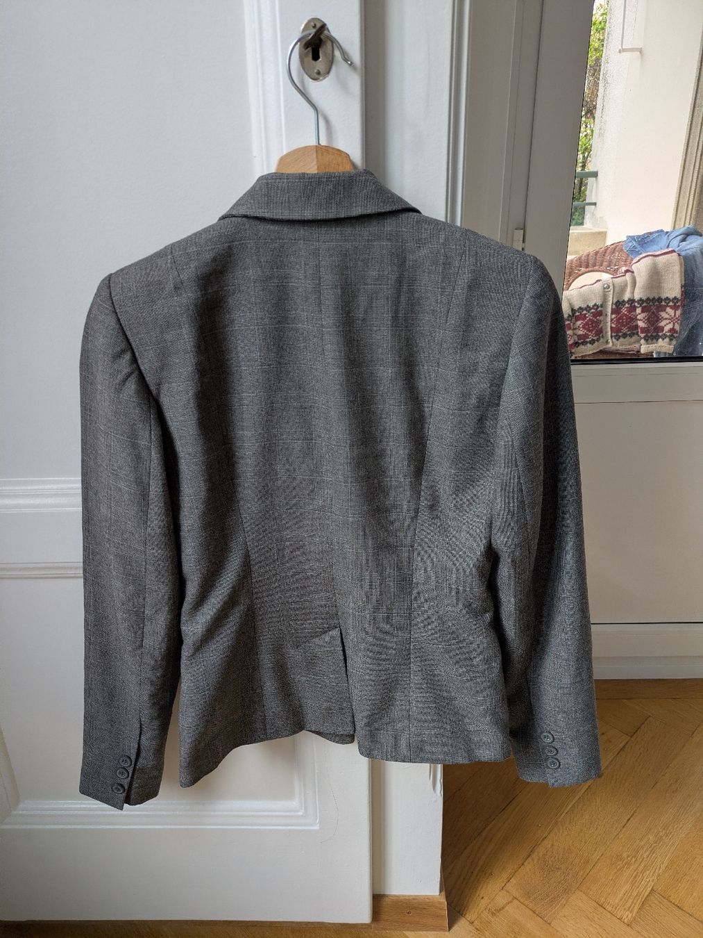 Vestes: Blazer gris 34/36 – D'occasion à Pully par ane_7zck 1