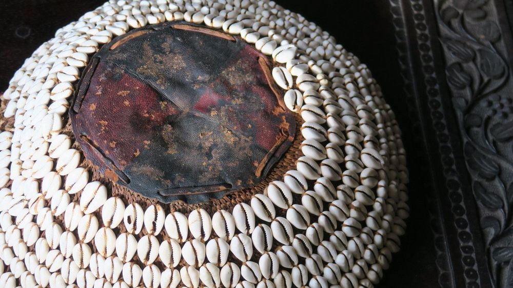 Muschelkorb, Kaurimuscheln, Korb Nygeria alt, Ethno (Gebraucht) in ...