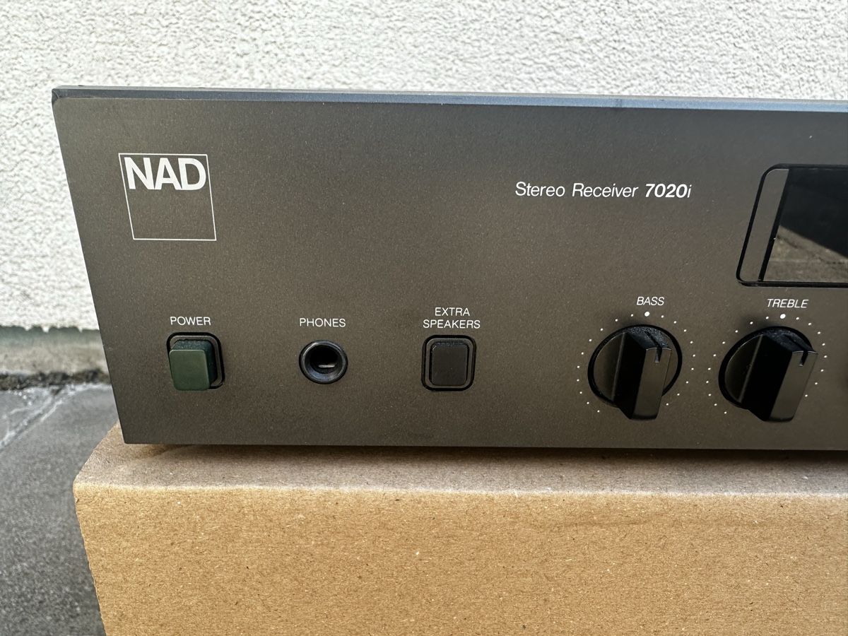 Nad Récepteurs: NAD Stereo Receiver 7020i – D'occasion à Zürich par deftwow 2