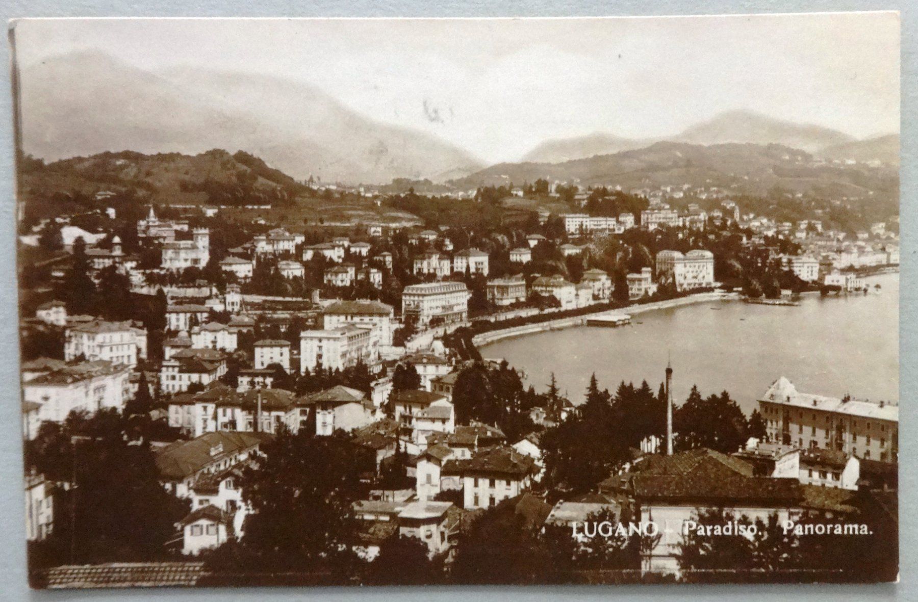 Ansichtskarten: Lugano-Paradiso, Panorama – Gebraucht aus Fétigny von Billy2miny