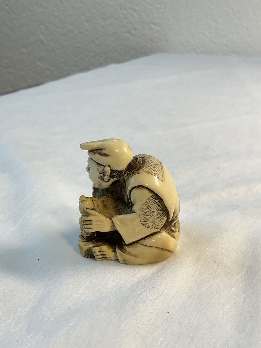 Figurines: Ancien netsuké – D'occasion à Malleray par Robot12 3